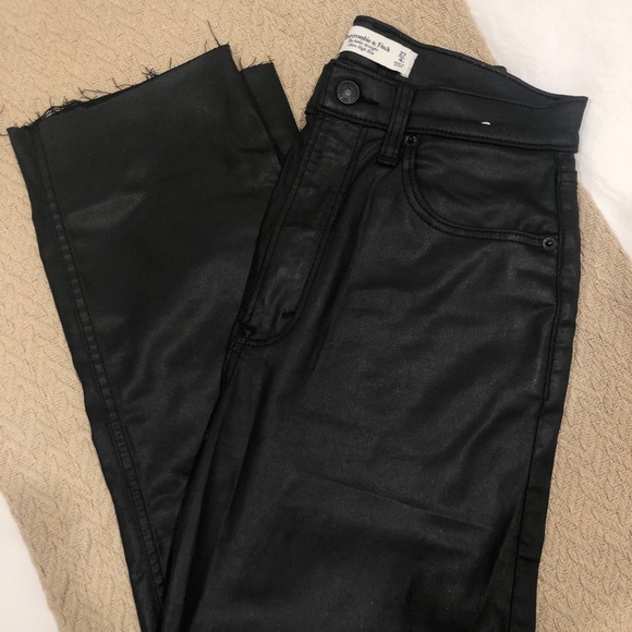 BRAND NEW Abercrombie Leather Straight Pants - Picture 3 of 4